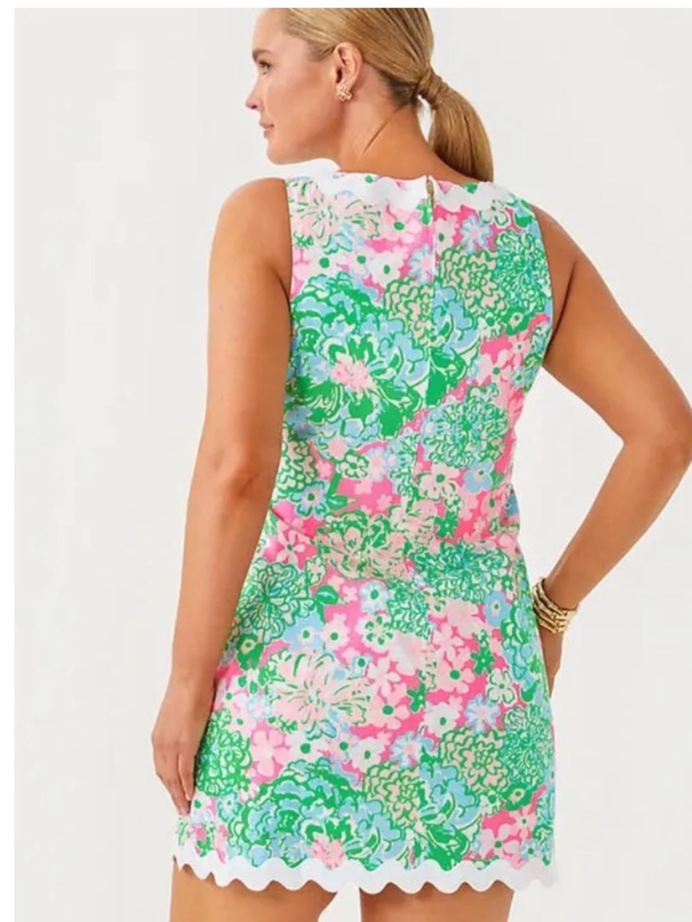 NWT LILLY PULITZER
Romey Shift Romper - Multi
Plumes In Bloom - Picture 6 of 7